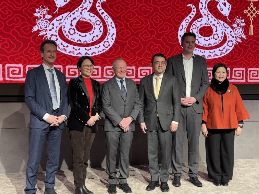 Chinese New Year Reception at Luxembourg Chamber of Commerce 中国新年招待会在卢森堡商会举行